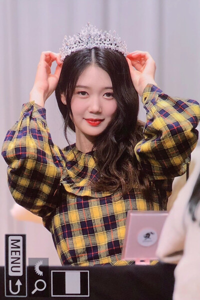 Yubin | 0312 k4签售
cr: 050203_g