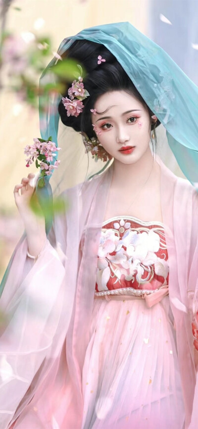 【古风】【汉服】芙蓉不及美人妆