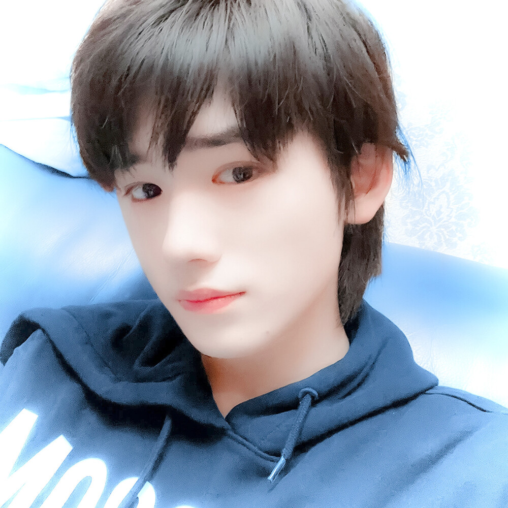  再料峭的寒风也抵挡不住春的暖意