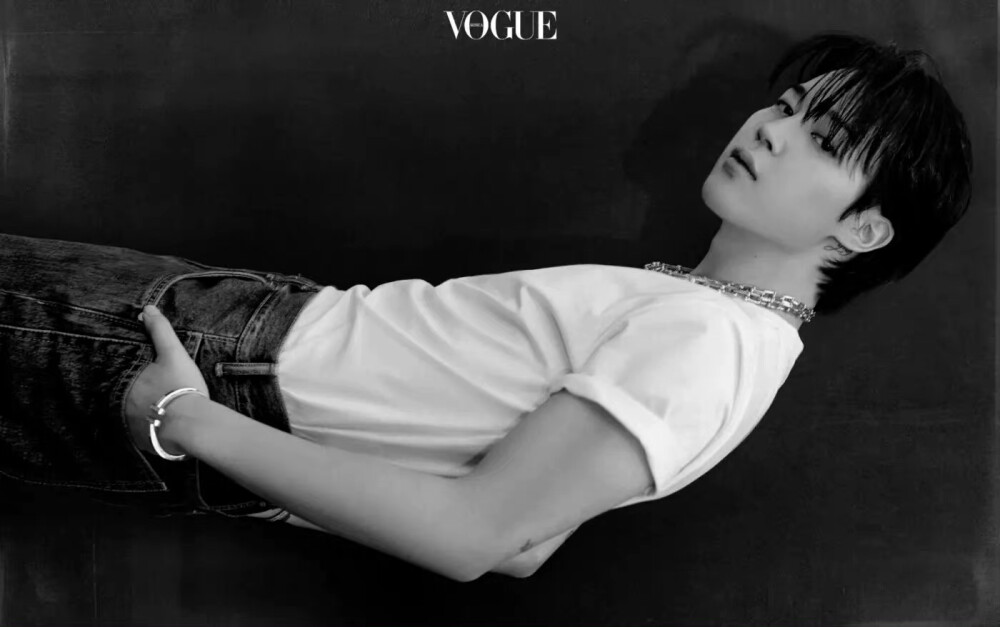 朴智旻
230315 VOGUE KOREA