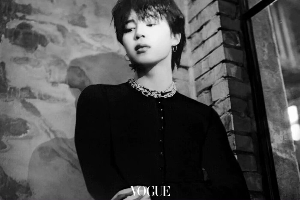 朴智旻
230315 VOGUE KOREA