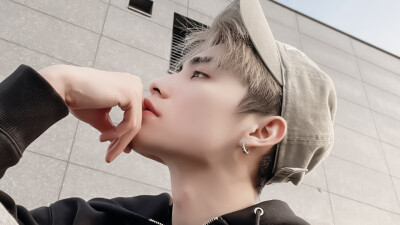 【Zoe】肖俊 橙光素材