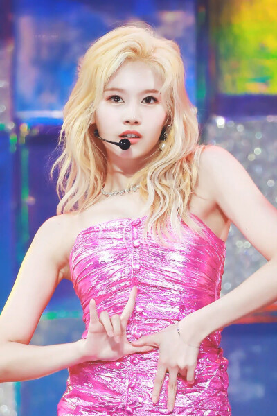 halfmoon_sana