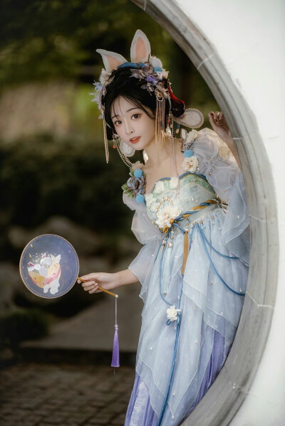 美人