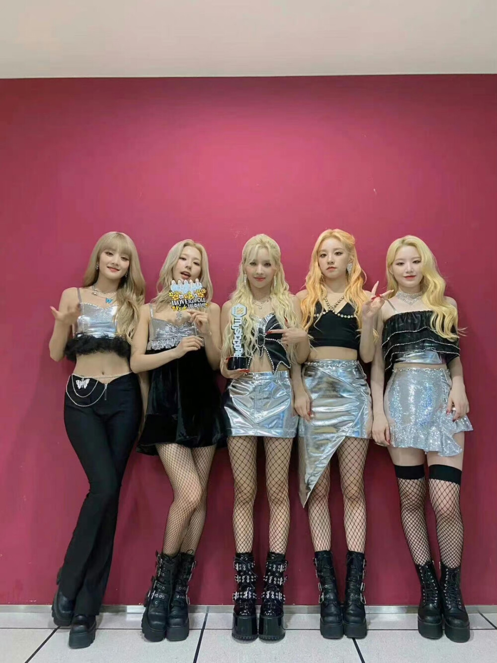 (G)I-DLE
©Logo侵删.