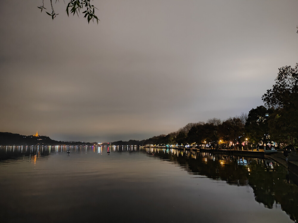 西湖夜景