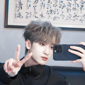 YANHAOXIANG·严浩翔
抱图留评·禁二改 转载标明