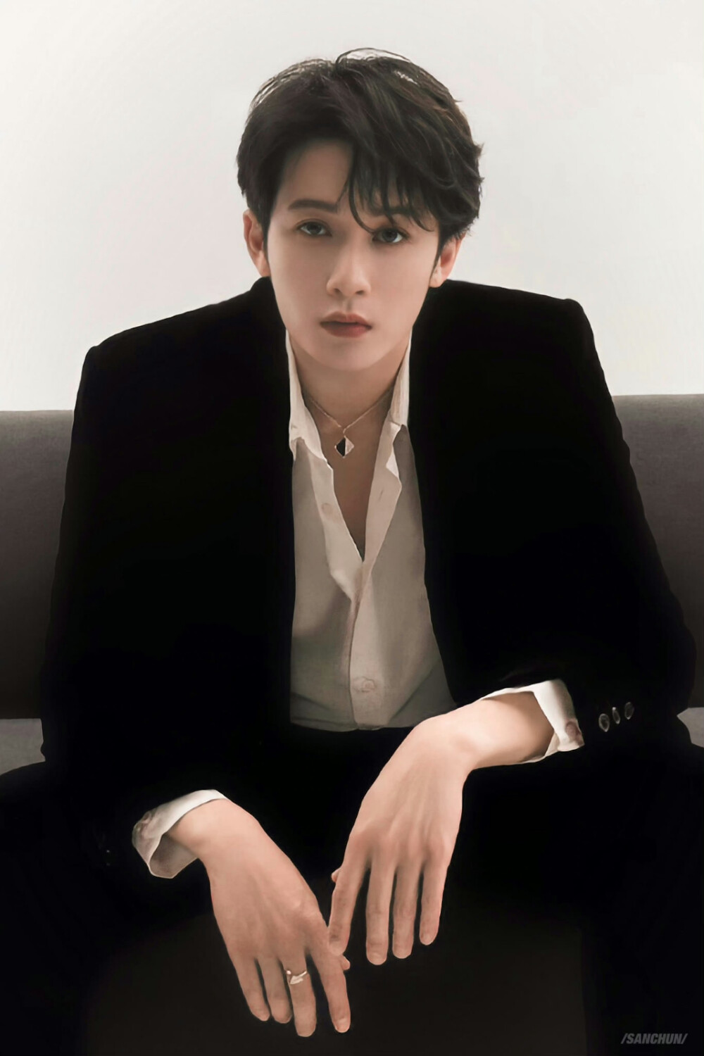 檀健次
2023微博之夜