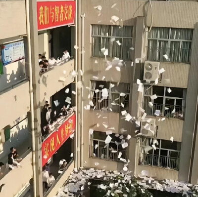 青春是无解的命题.