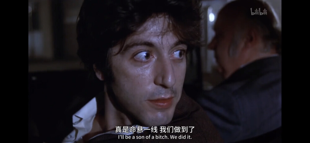 《热天午后（dog day afternoon）》