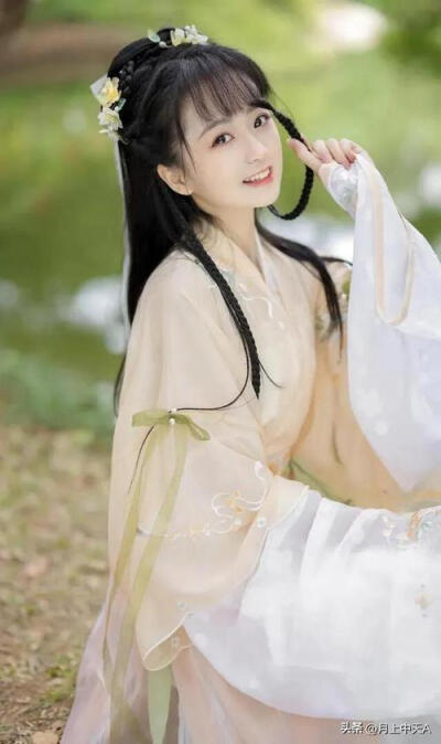 汉服十里小姐姐