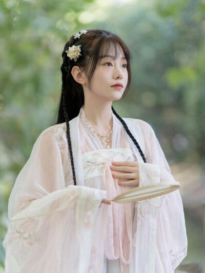 汉服十里小姐姐