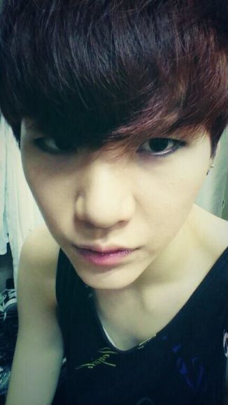 闵玧其早期自拍