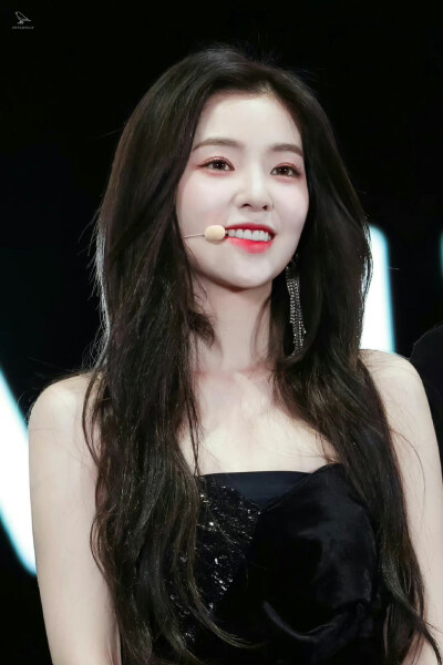 裴珠泫 Irene
©Logo侵删.