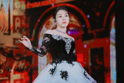 裴珠泫 Irene
©Logo侵删.