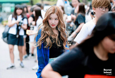 裴珠泫 Irene
©Logo侵删.