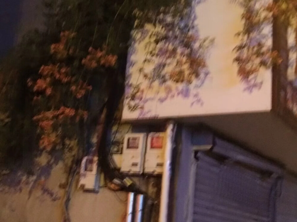 背景图（先关后用