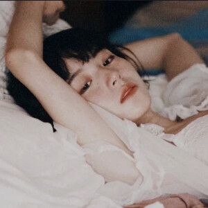 花开花落  你我终是过路人