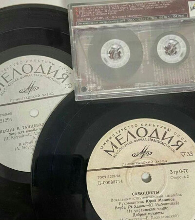 许允真套图可二改
注明别春里