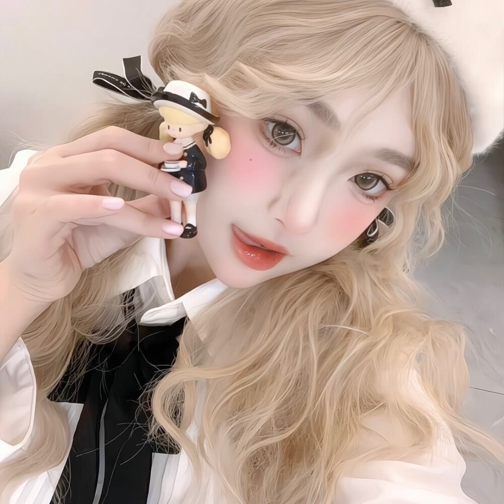发色女头