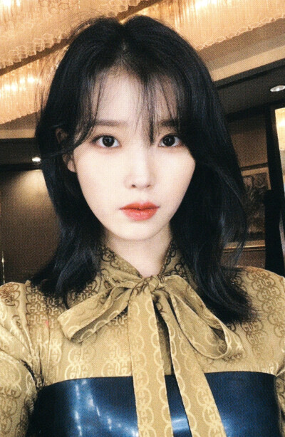 IU 自拍 自印小卡