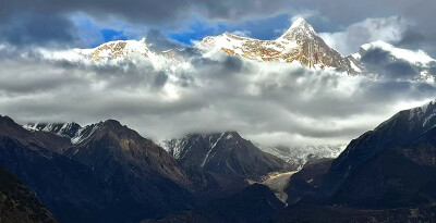 西藏，雅鲁藏布江大峡谷