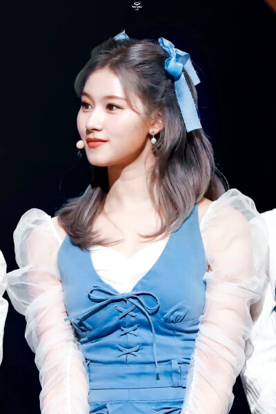 sana 凑崎纱夏