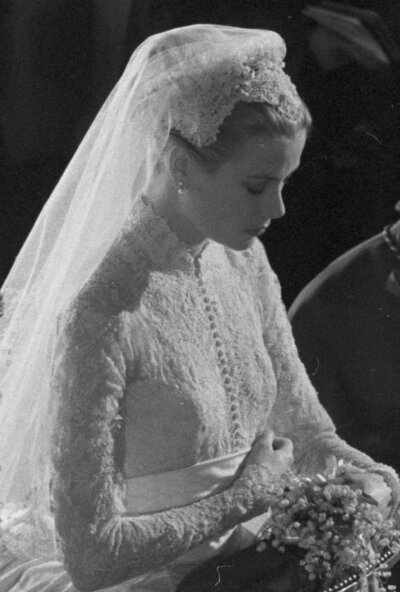 Grace Kelly at Monaco Cathedral for her wedding to Prince Rainier III of Monaco 1956. ​​