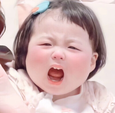 ꒰ঌ( ˶'-'˶) ໒꒱呆呆k