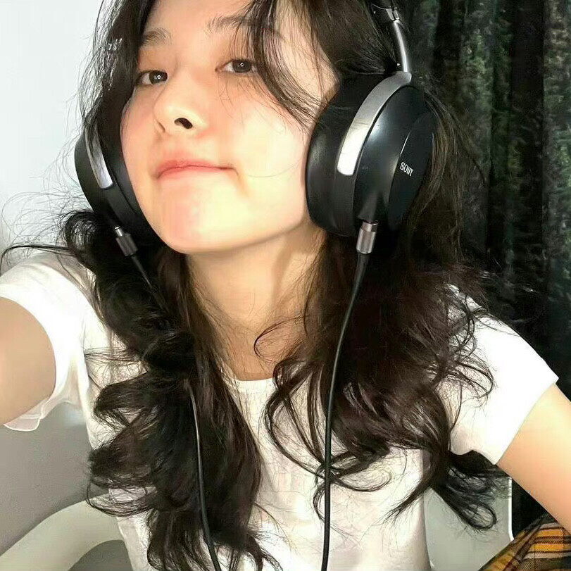 ★･.｡*｡.･☆･.｡ ​