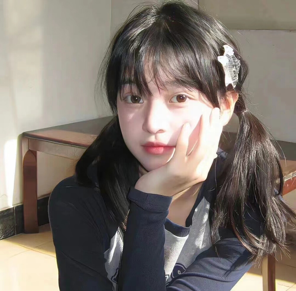 优质女头拿图扣一