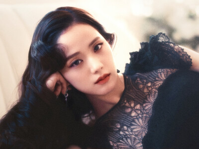 Jisoo金智秀
solo
flower