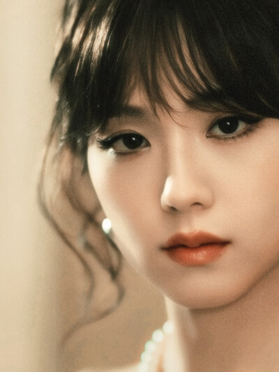 Jisoo金智秀
solo
flower