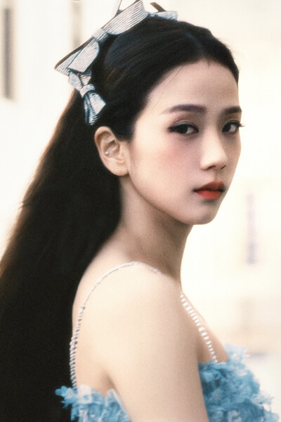 Jisoo金智秀
solo
flower