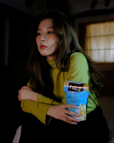 姜涩琪 SeulGi
©Logo侵删.