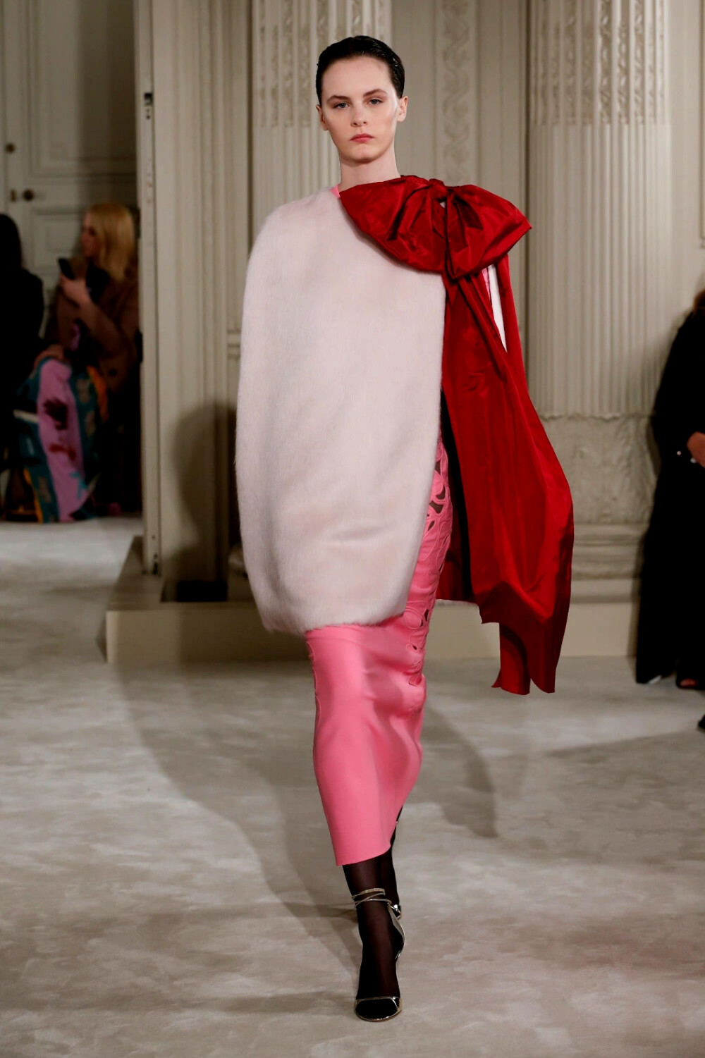 礼服、秀场、时装周、时尚、模特