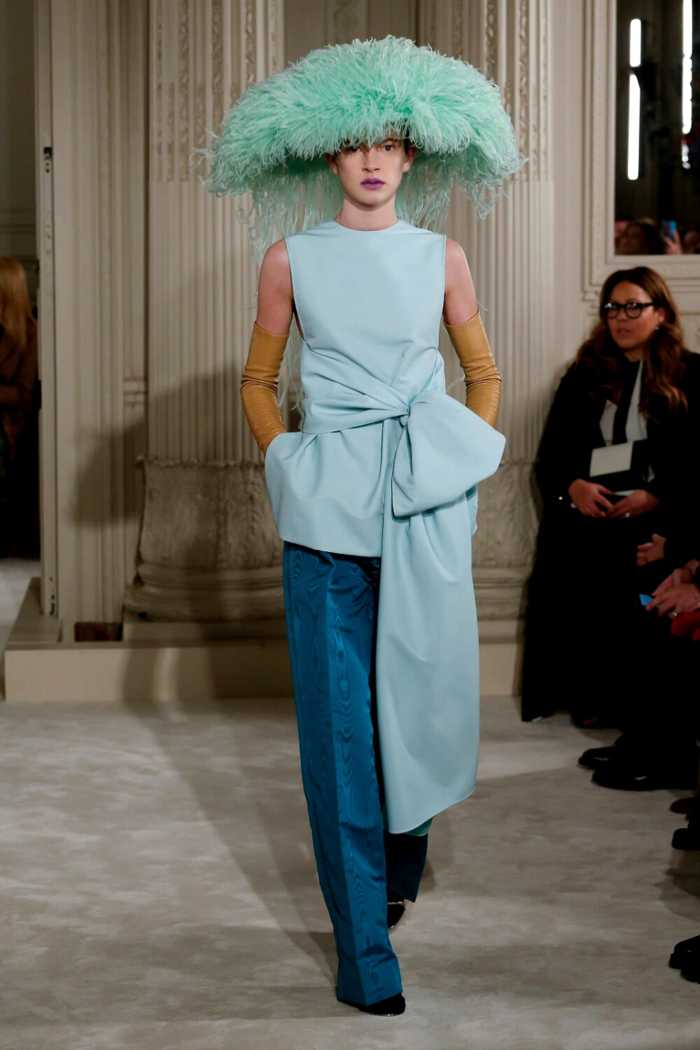 礼服、秀场、时装周、时尚、模特