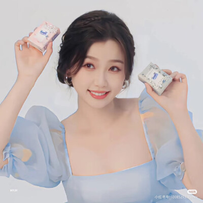 专发虞宝的美照