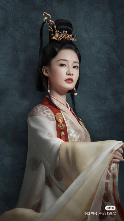 美人