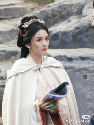 美人
