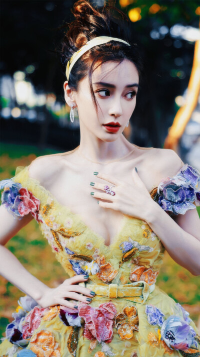 Angelababy