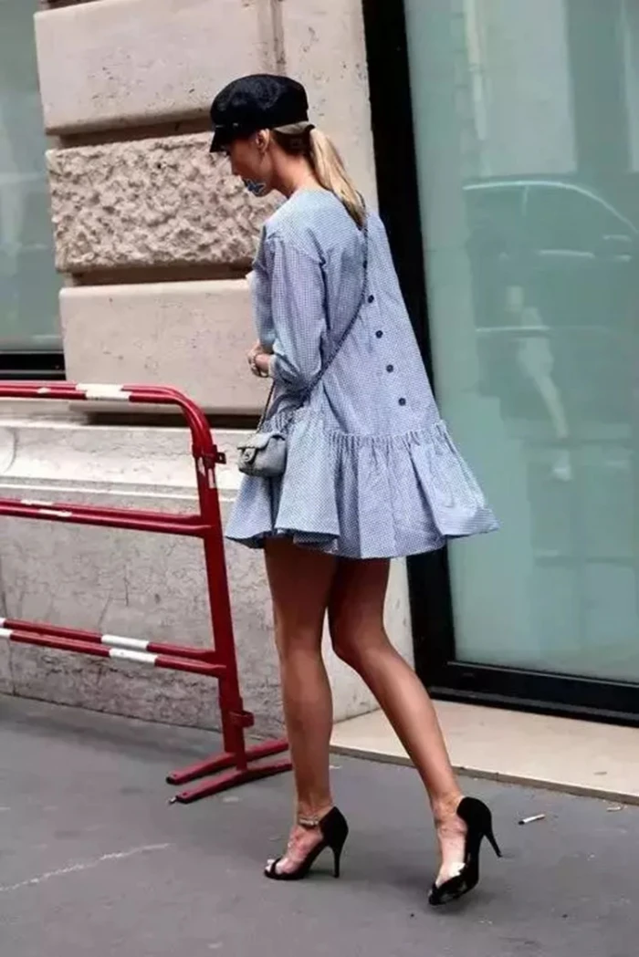白衬衫