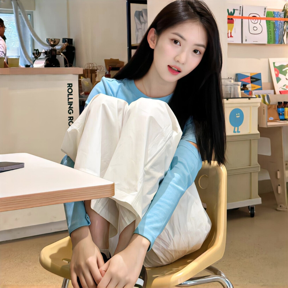 真人女头
©wb-木夕木