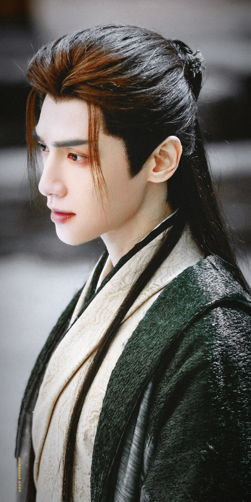 长月烬明｜澹台烬
cr：酒窝暖