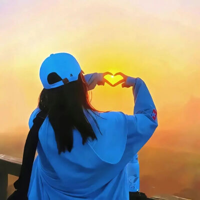 如果没有常青树 那就做自己永不凋零的花