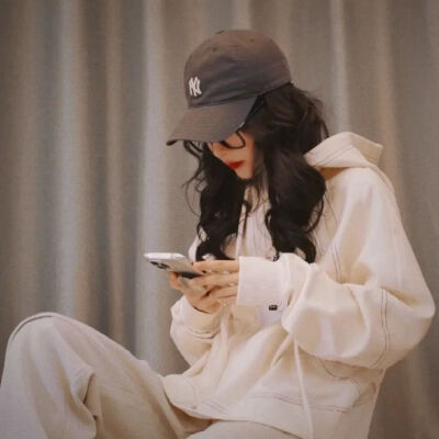 如果没有常青树 那就做自己永不凋零的花