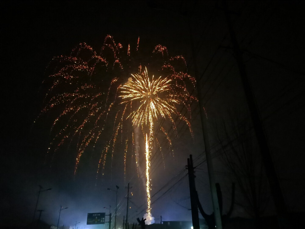 烟花，繁星点点