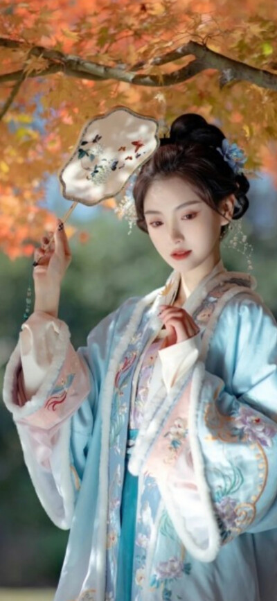 汉服【古风】芙蓉不及美人妆