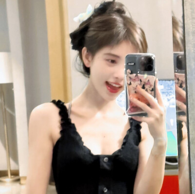 鞠婧祎▪
cr.青雾橘