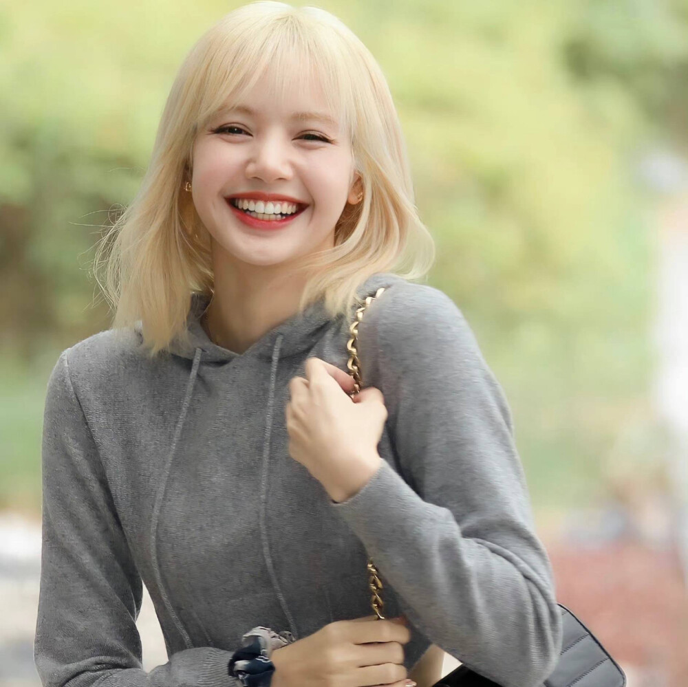 Lisa头像